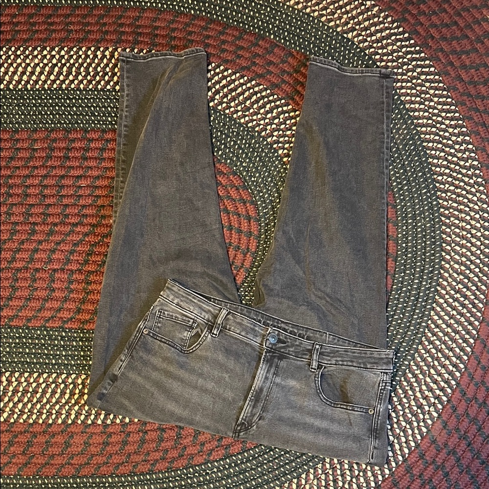 American Eagle Black Stretch Mom Jean Size 16
